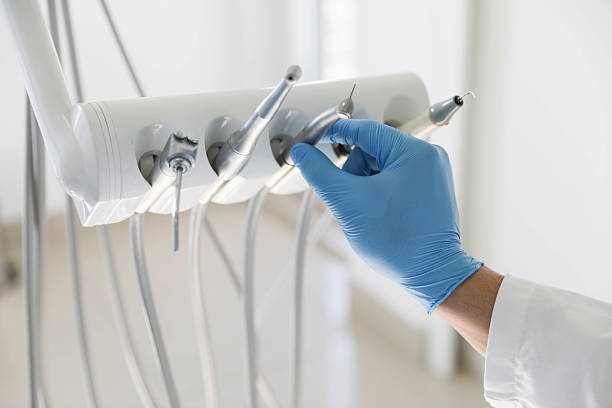 Professional Teeth Cleaning And Checkup technician working in New London, OH